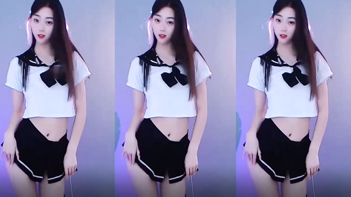 颜值主播极品反差婊桃诗诗抹油道具自慰表情销魂